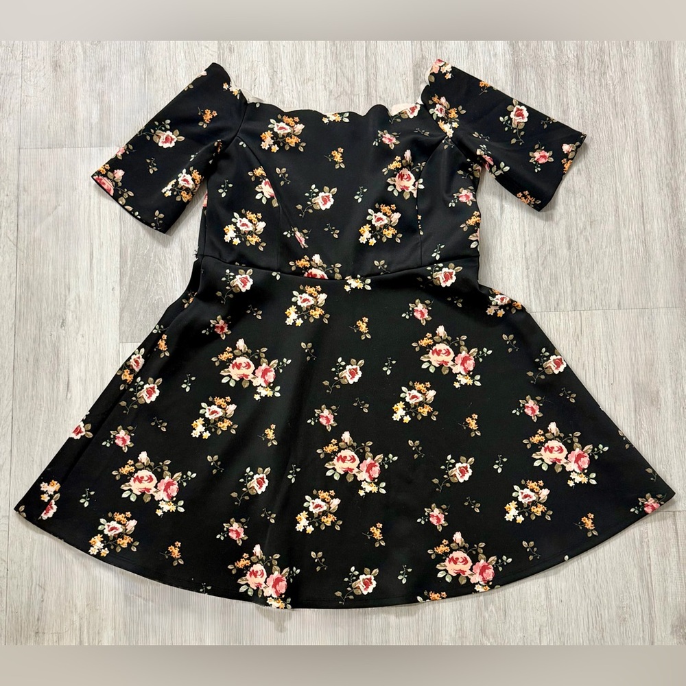 946: nine britton Black Floral Off-Shoulder Skater Dress - XL